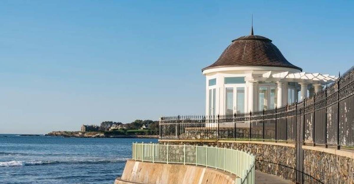 Top 10 Best Nursing Schools in Rhode Island 2023