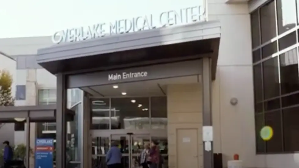 Travel Nurse Says Patient Sexually Assaulted and Defecated on Her, Sues Overlake