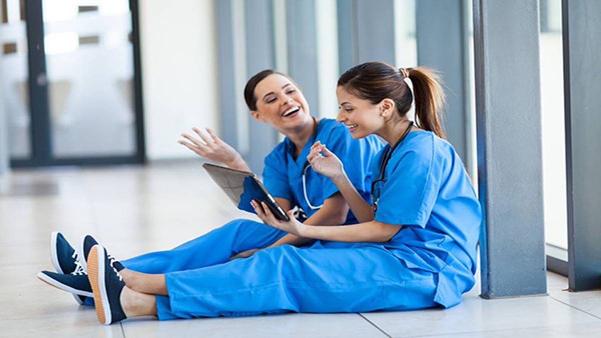 5 Reasons Working Night Shift Is Totally Worth It
