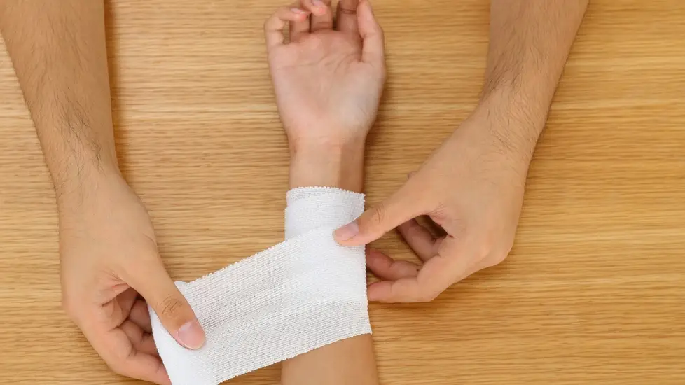 DOJ Cracks Down on Wound Care Fraud as Skin Substitute Cases Surge to $10 BILLION