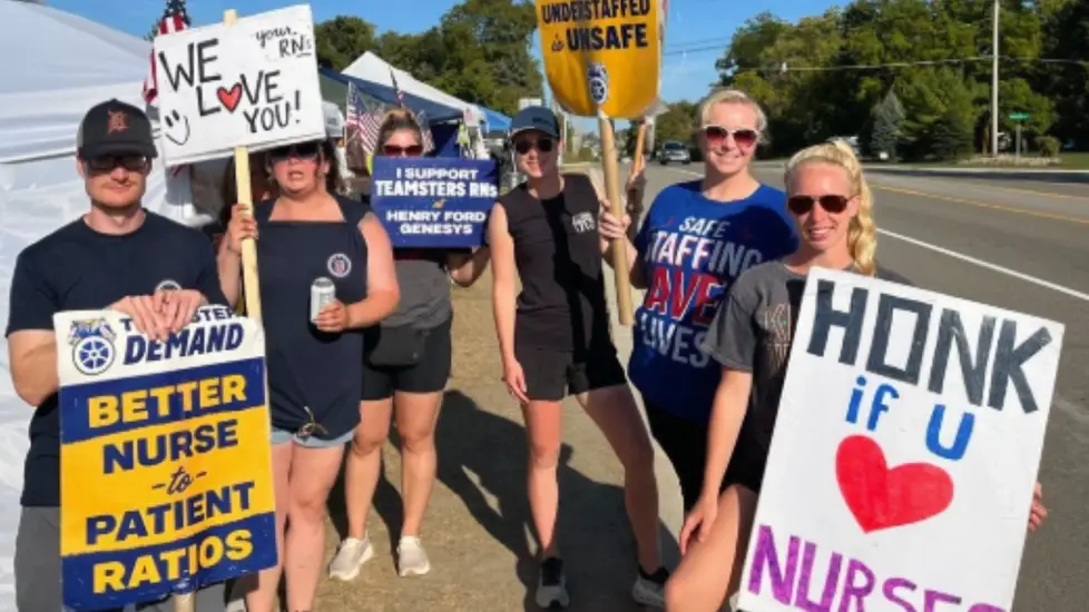 Henry Ford Genesys Hospital in Grand Blanc, Michigan nurses on the strike line holding signs