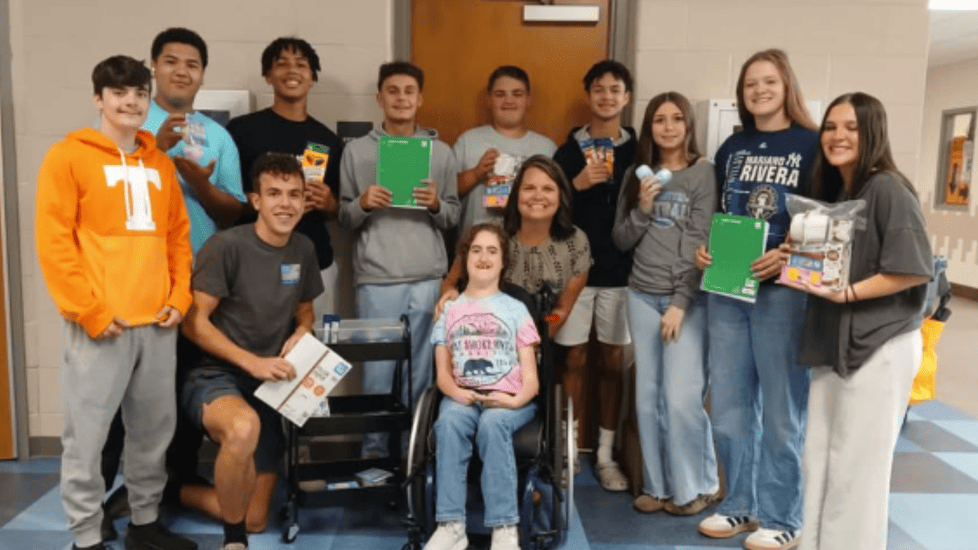 How One Nurse’s Snack Closet Is Changing Lives at a Small-Town High School