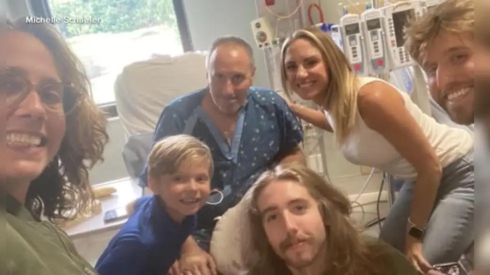 Nurse Saves Neighbor’s Life After 8 Minutes of CPR — All Before the Paramedics Arrived