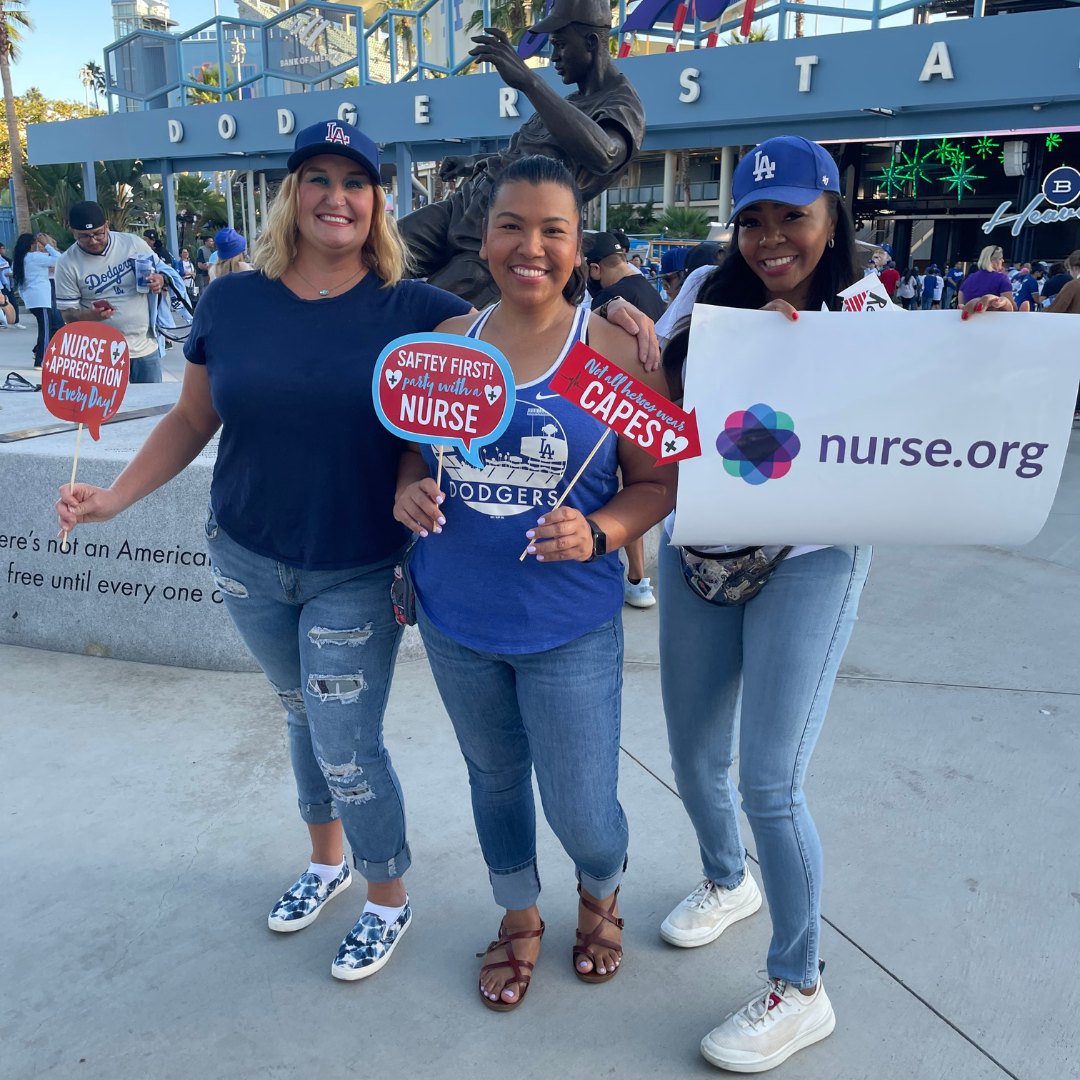 LA Dodgers Honor 4 Nurses On The Field